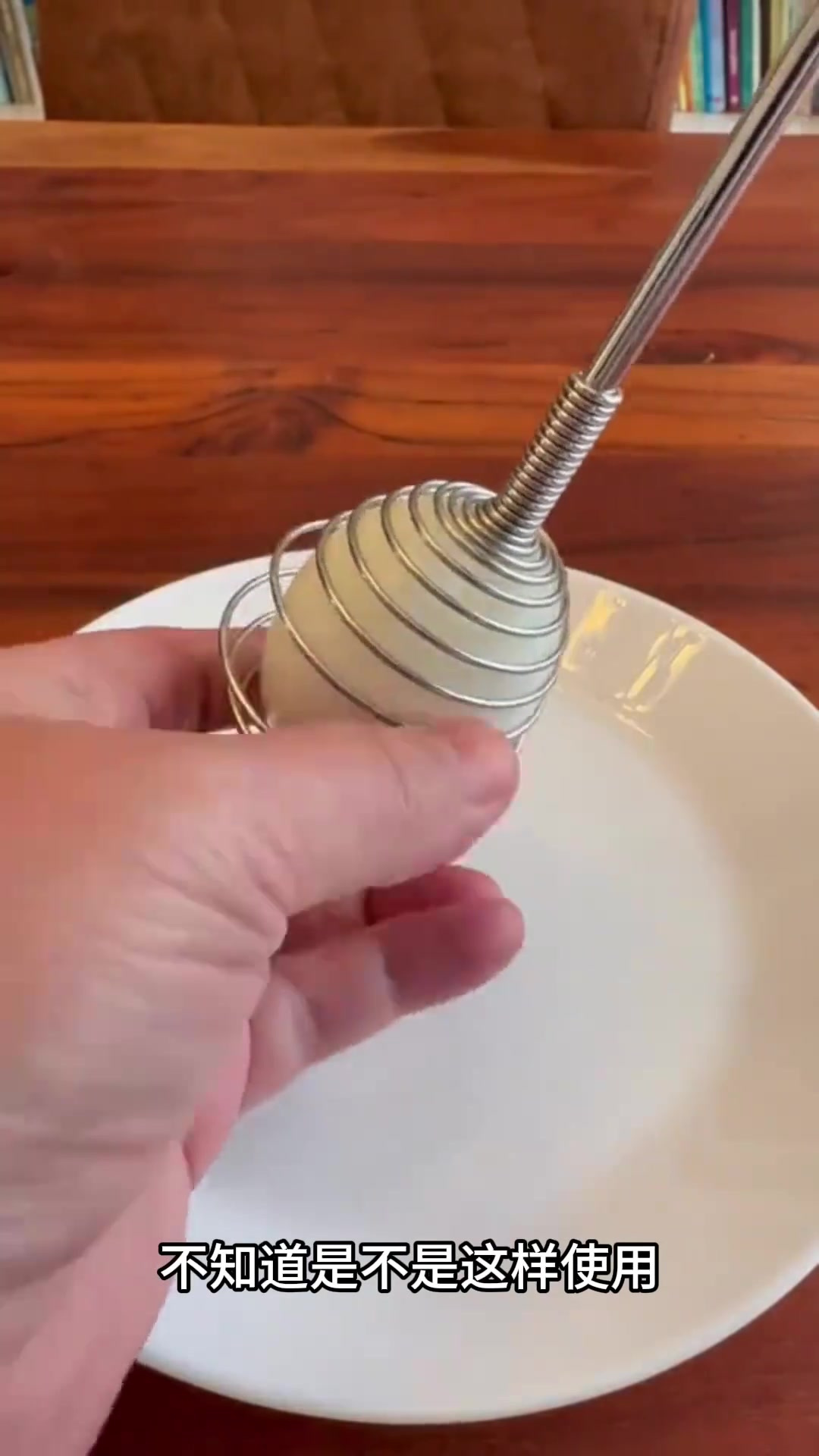 神奇鸡蛋破壳工具用途初探,竟然需要如此复杂操作?