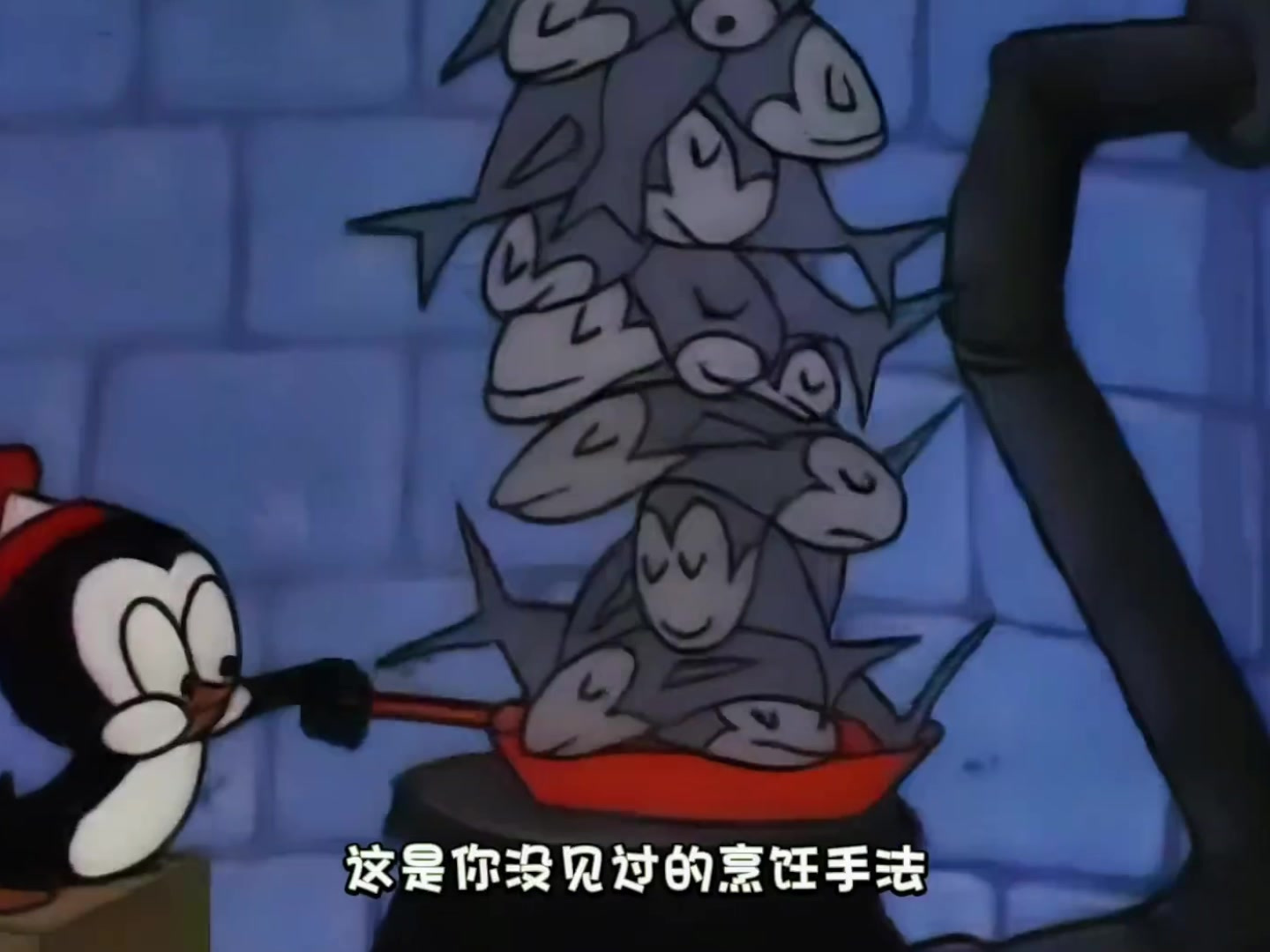 烹饪大厨小企鹅查理,抓鱼更是离谱至极怀旧动画 童年经典动画片