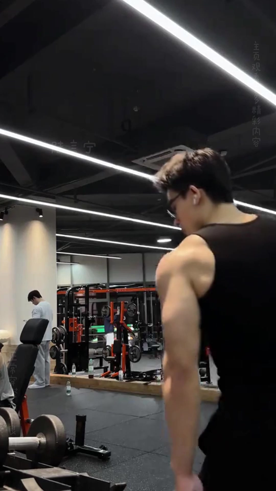 漂亮的人鱼线也是男人最大的门面,为什么那么多人都不练呢