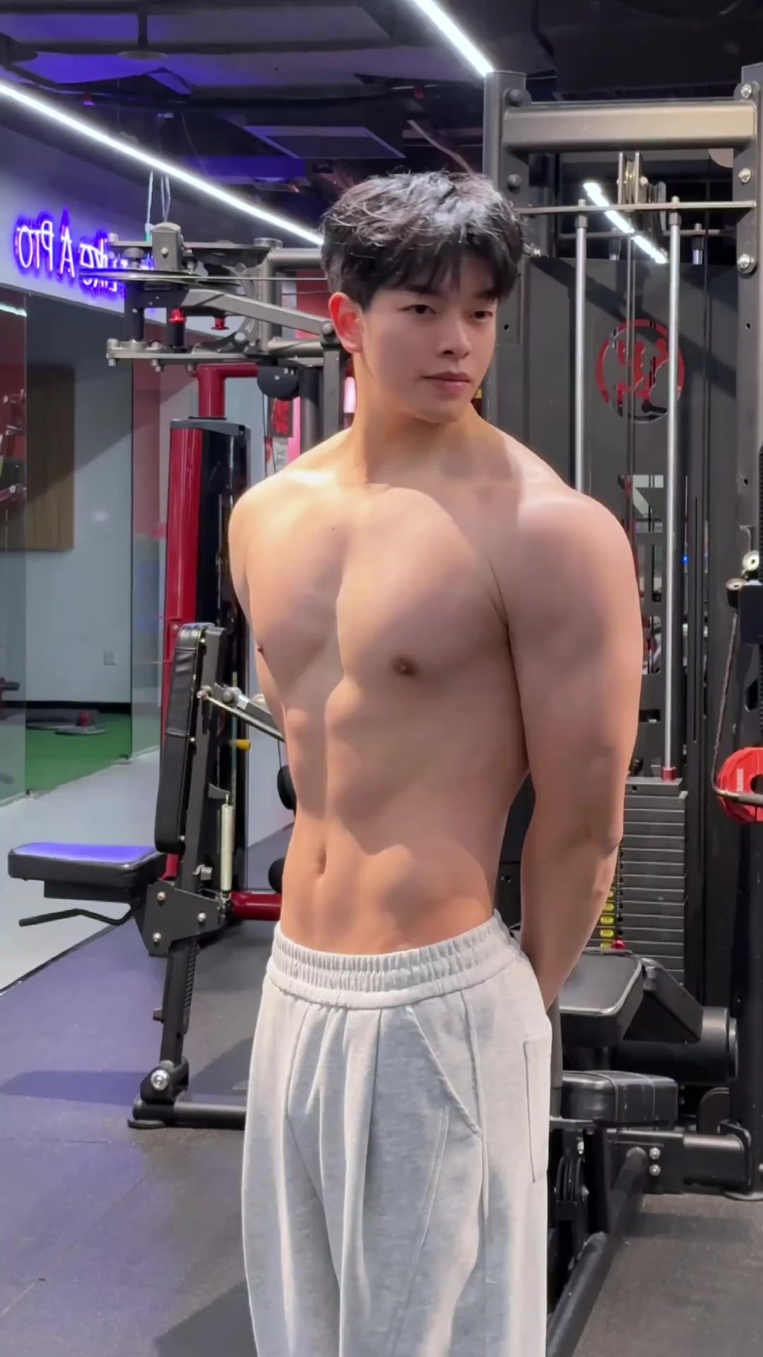 腹肌 不露脸系列 要做一个猛男 快快 到我怀里来