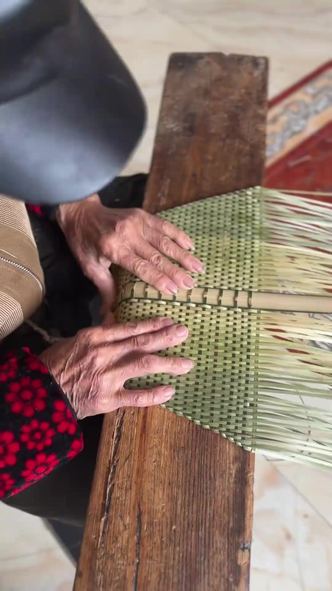 珍稀手工扇子,老师傅们回忆制作过程