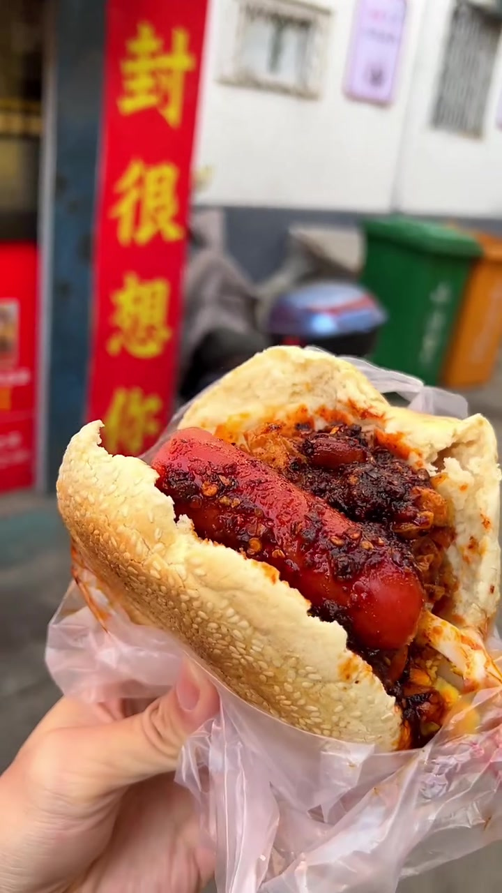 登封网友没有骗我,小木屋烧饼和这家椒炒刀削果然名不虚传