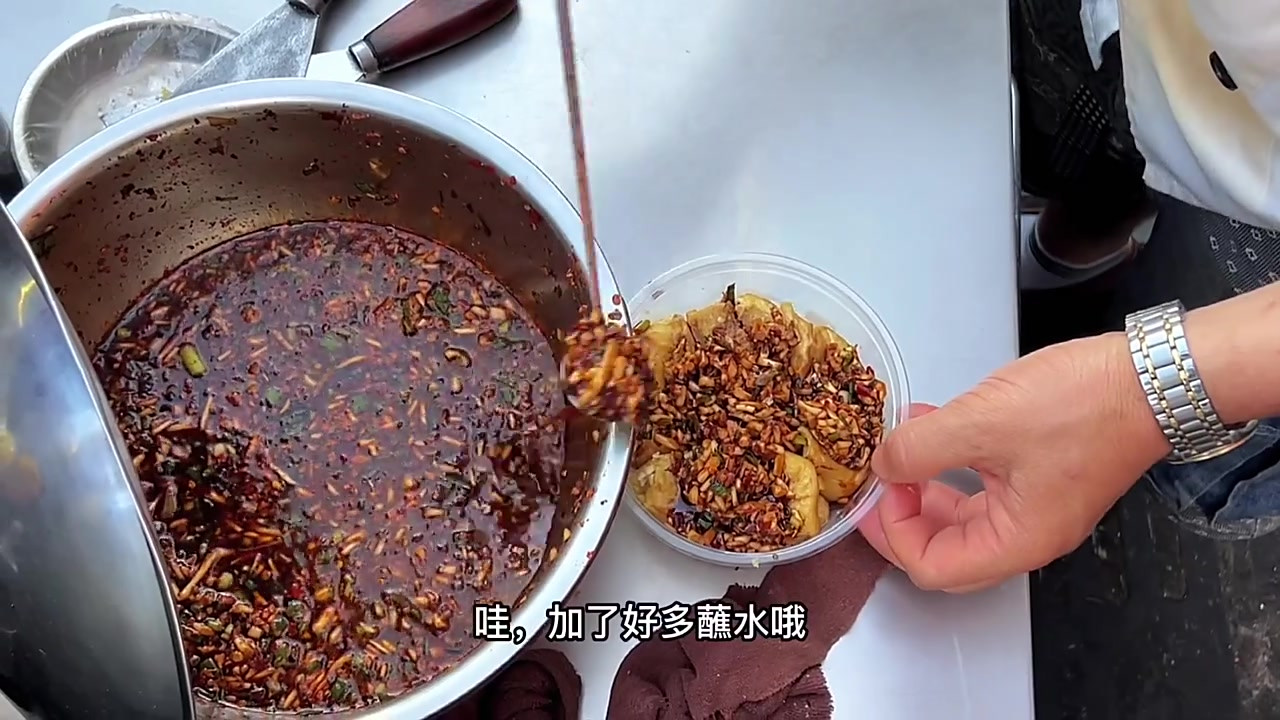 重庆酸汤饭,省医月饼,洋芋粑,恋爱豆腐果……