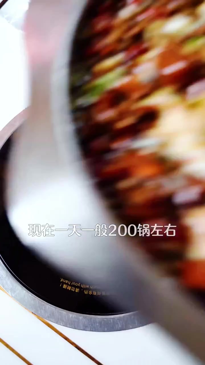 兰州西关开了25年的尕胖子火锅,干锅和炝锅鱼