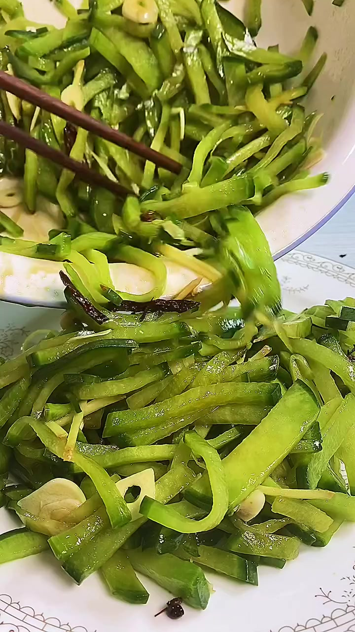 这萝卜再配个粥绝了，非常下饭