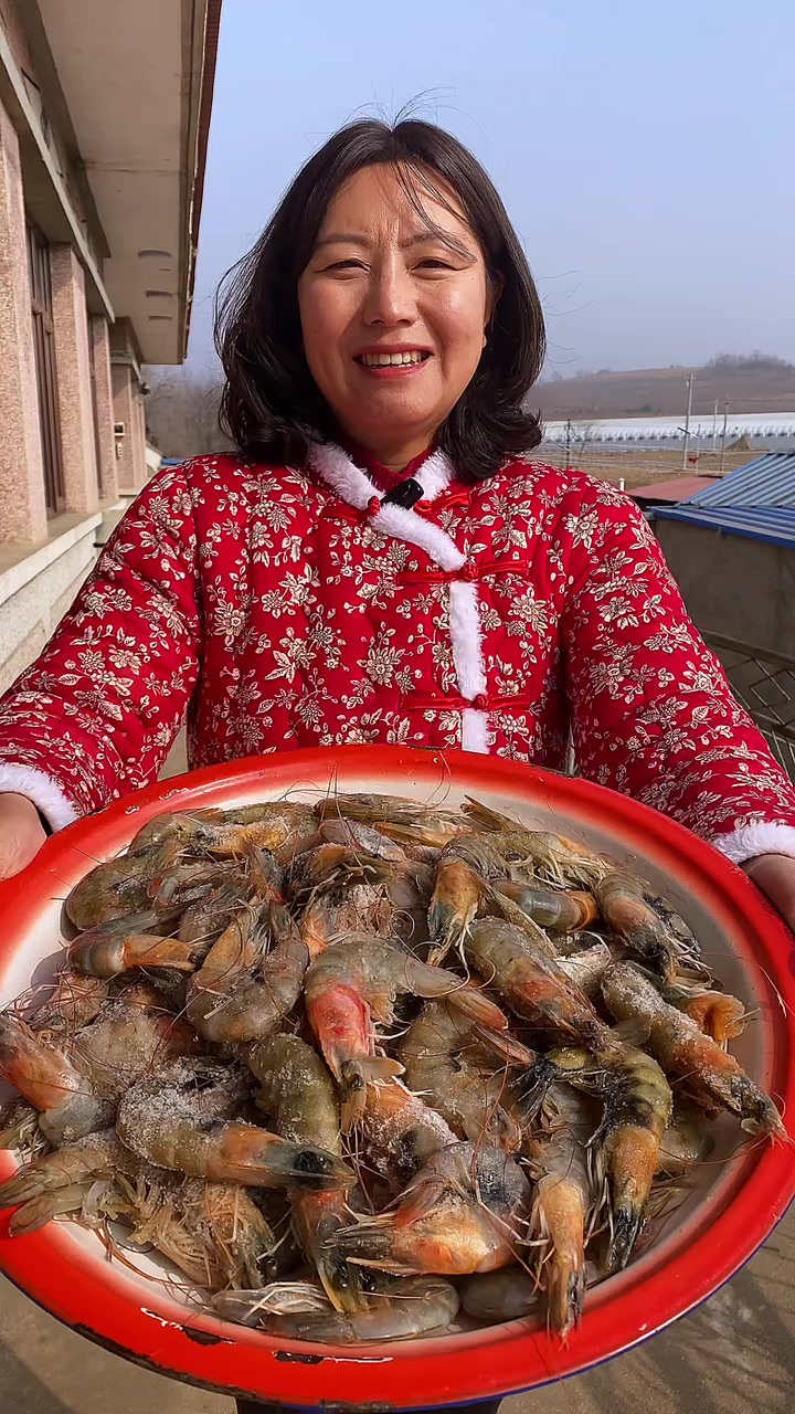 虾再也不要煮着吃了，做成丸子太鲜了
