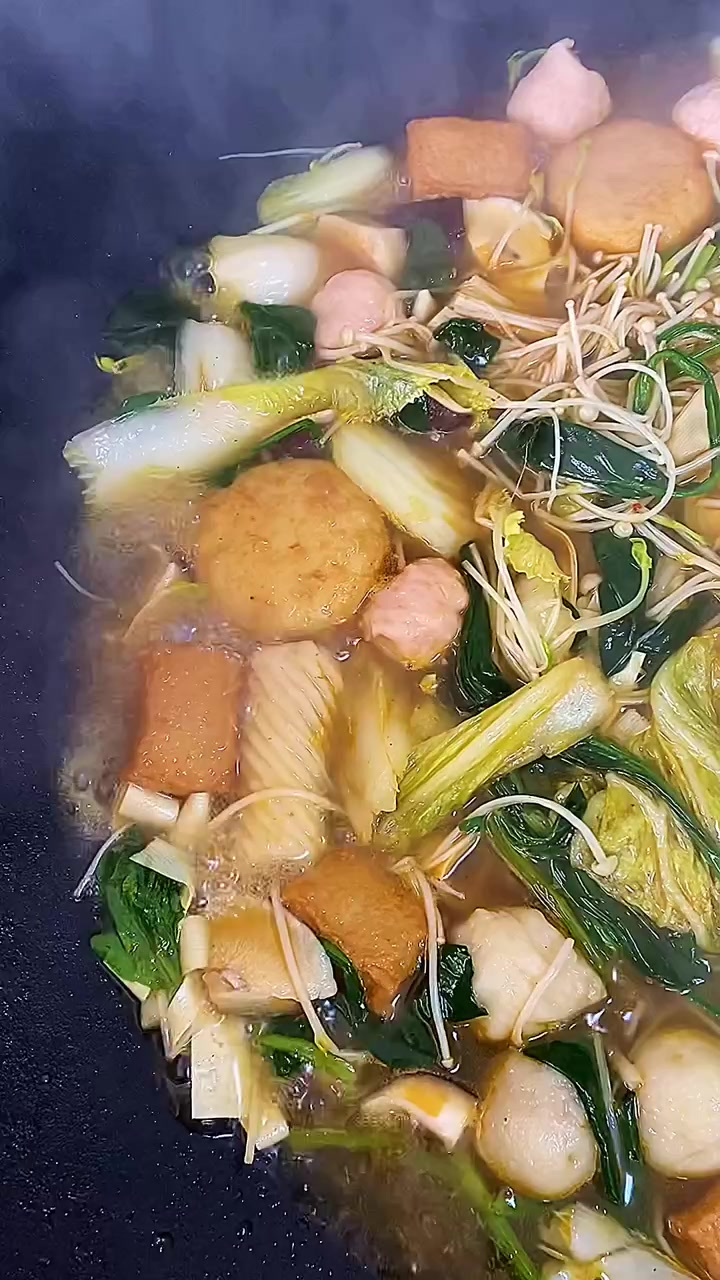 麻辣烫好久没吃了，在家也能轻松做
