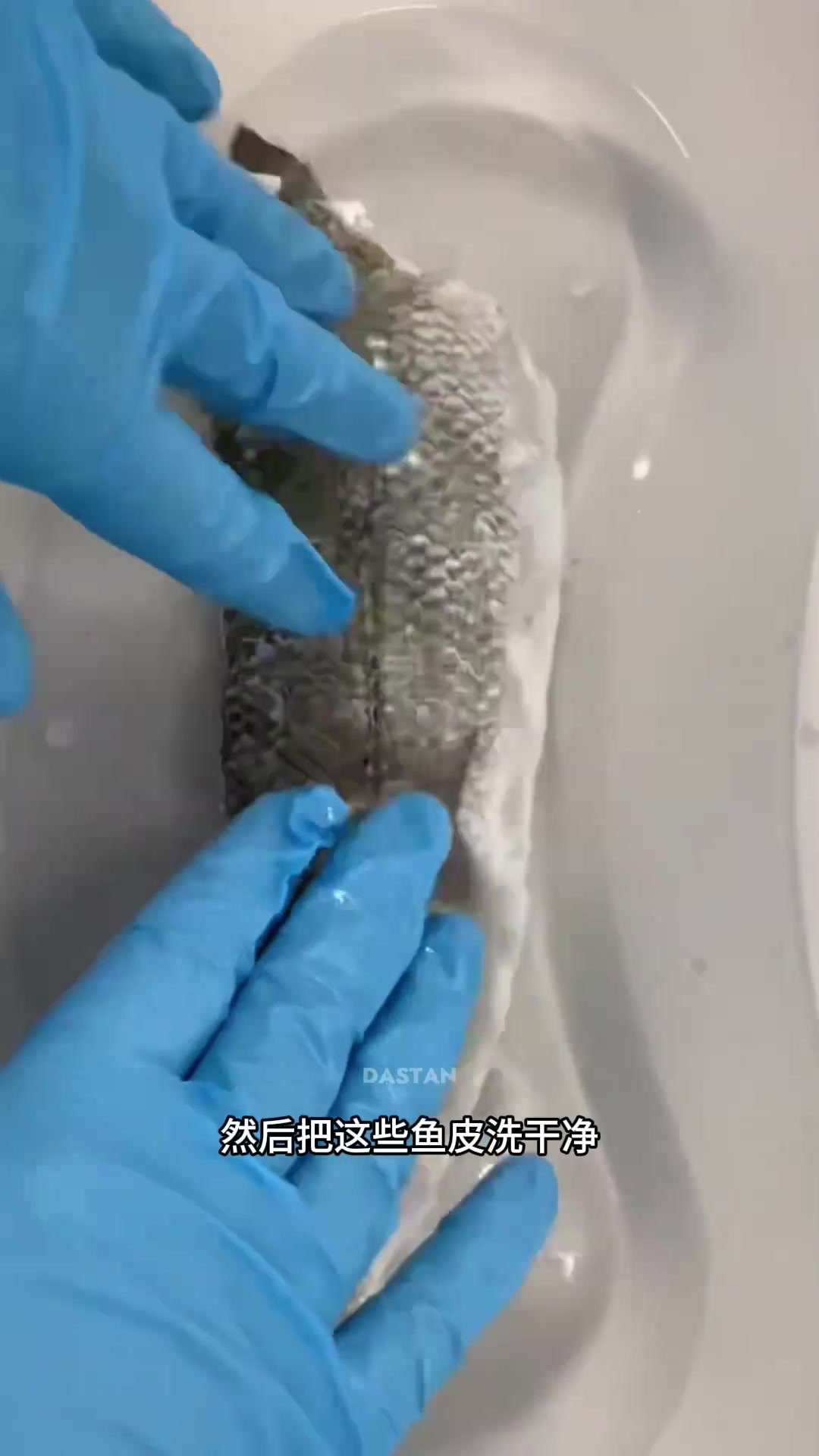 奇特鱼类皮肤用于烧伤愈合,墨西哥医生的神奇治疗之法揭秘