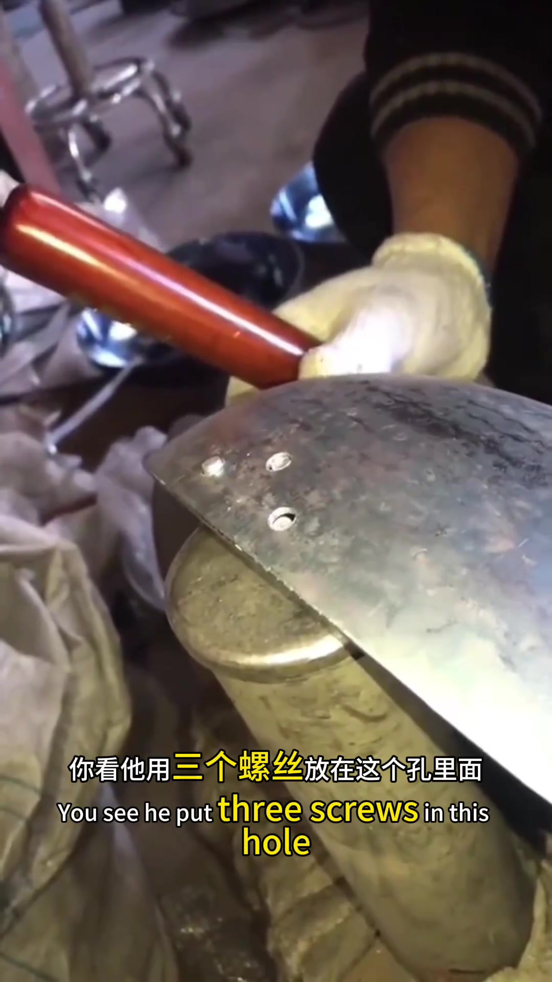 揭秘炒菜锅的制作过程:一次性把手的安装技巧与诀窍