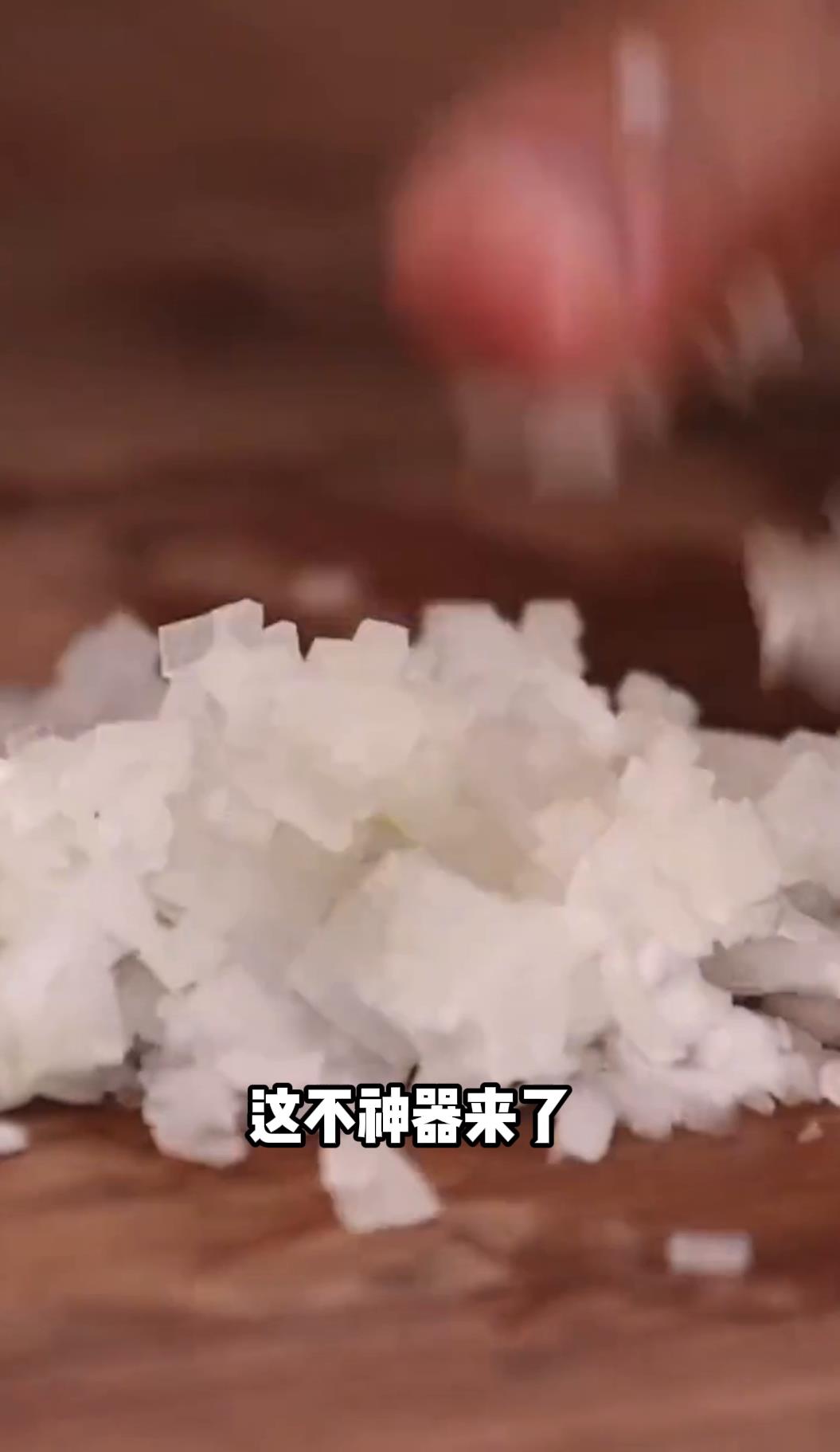 学生宿舍自己做饭想提升厨艺?用它切菜超有成就感