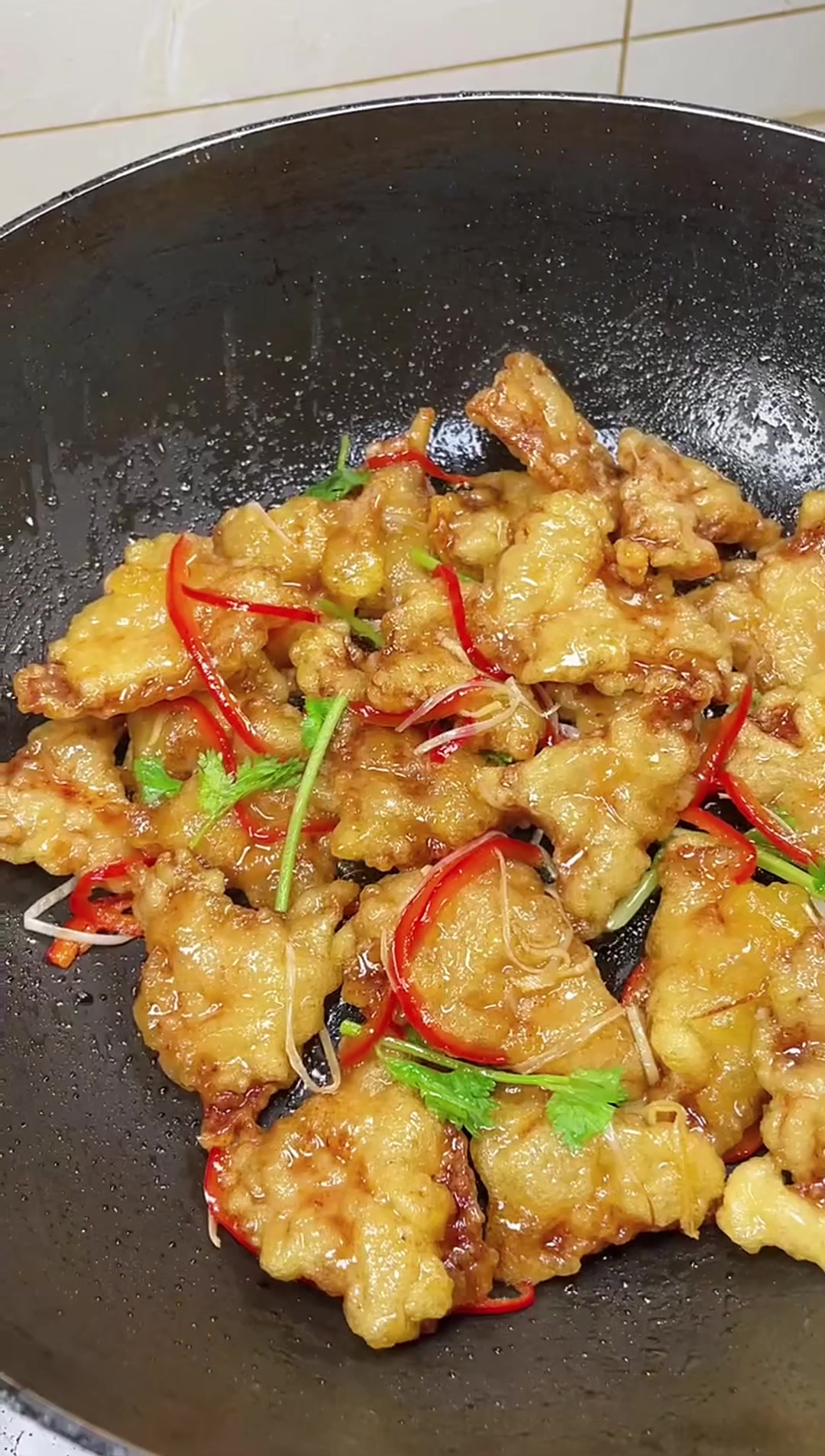 猪肉做法大全，锅包肉这样做外脆里嫩，可好吃啦