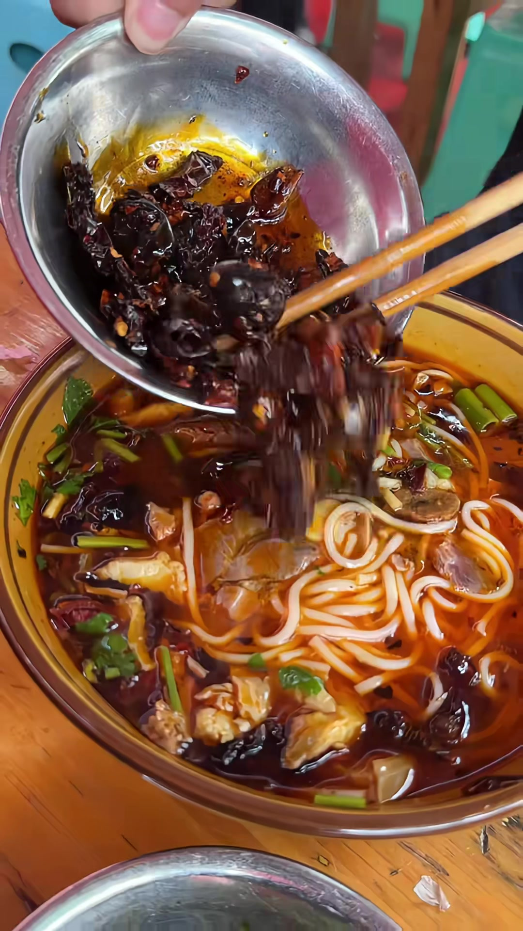 终于打卡了心心念念的六盘水羊肉粉，太香太好吃了