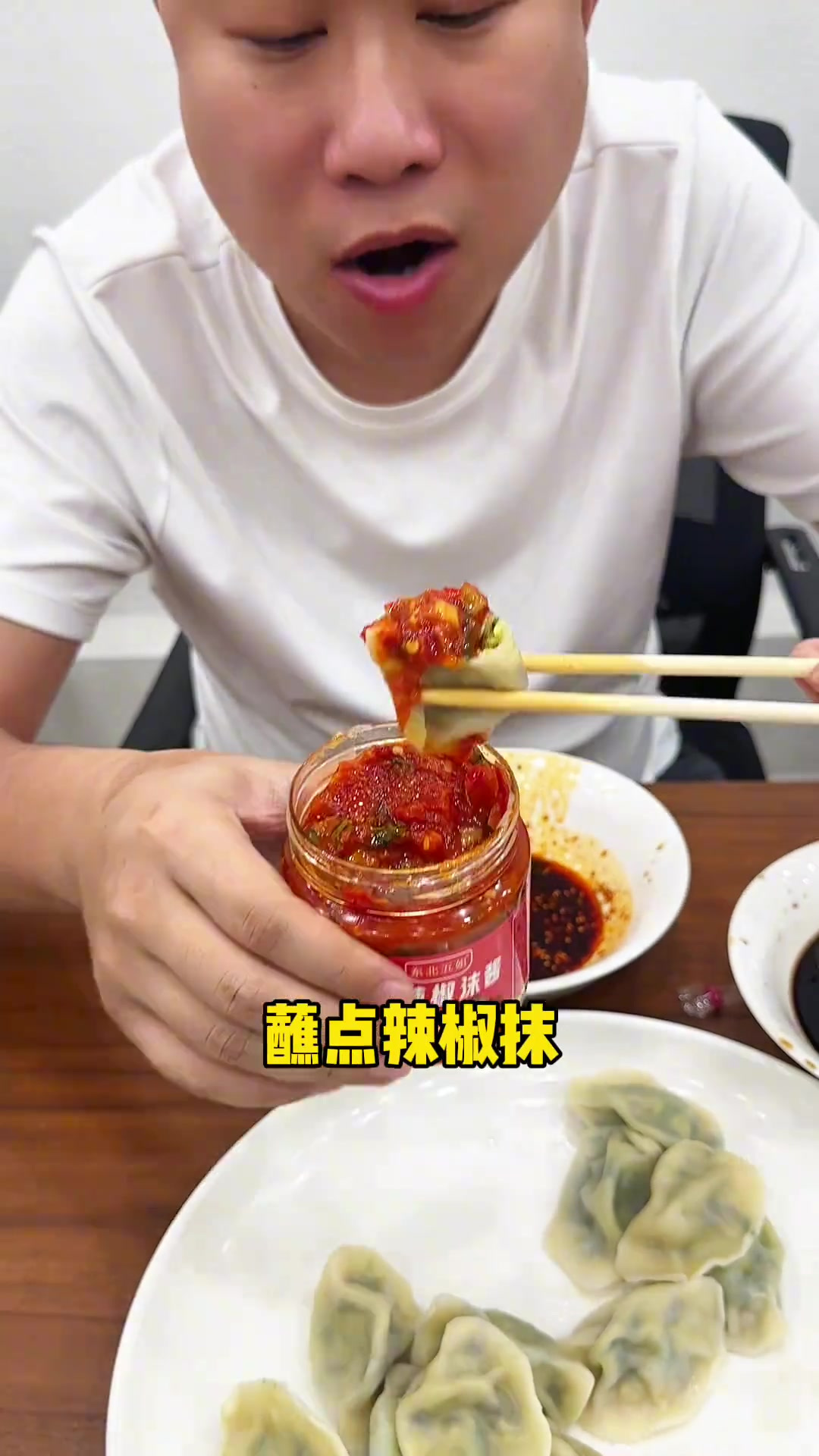 思念的素饺子真的可以，素三鲜和韭菜鸡蛋两种都非常不错