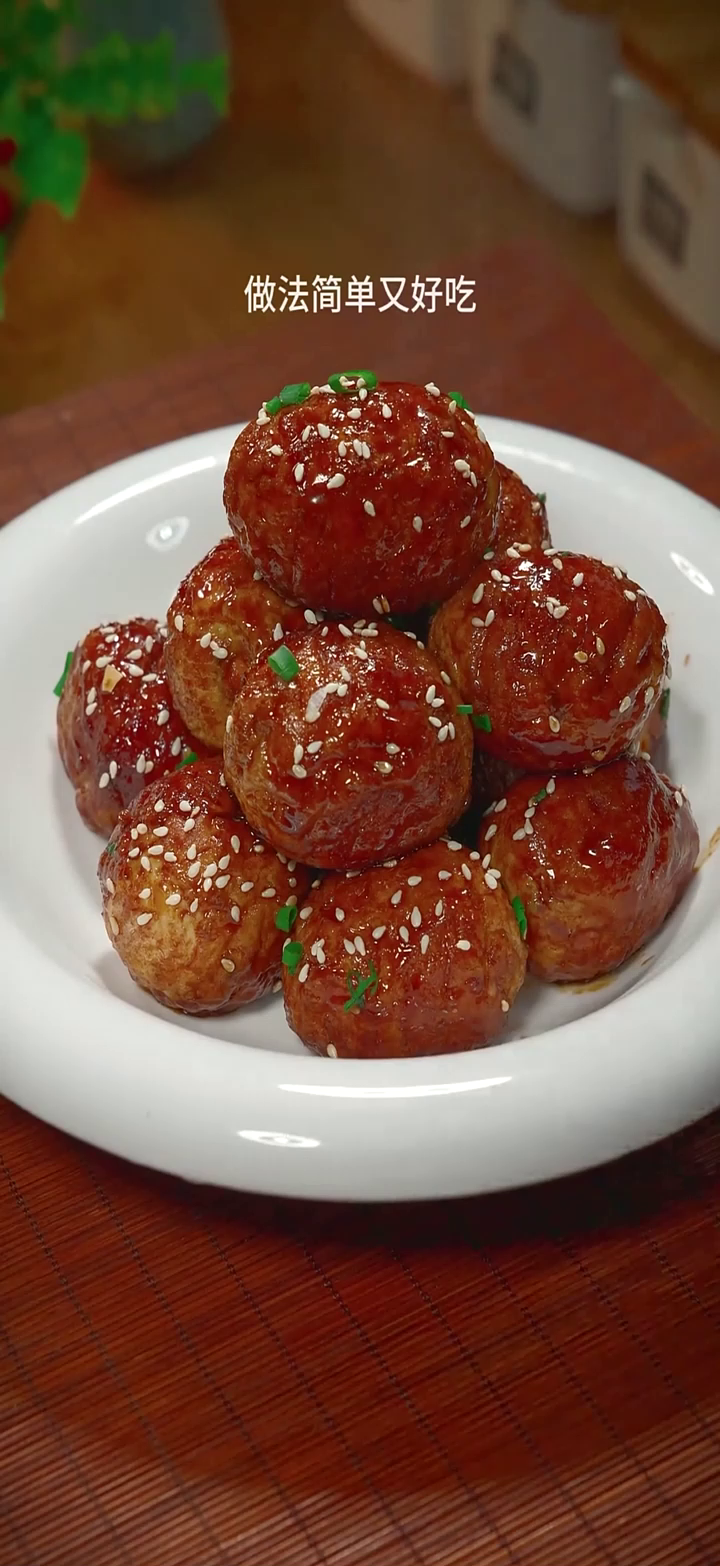 重庆美食:虎皮鸡蛋家常做法以后想吃虎皮鸡蛋了,你就像我这样做