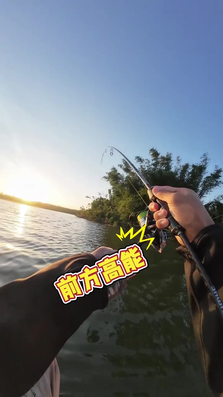 冬季野钓大陆的兄弟们是不是已经封杆了,海南路亚才刚刚开始