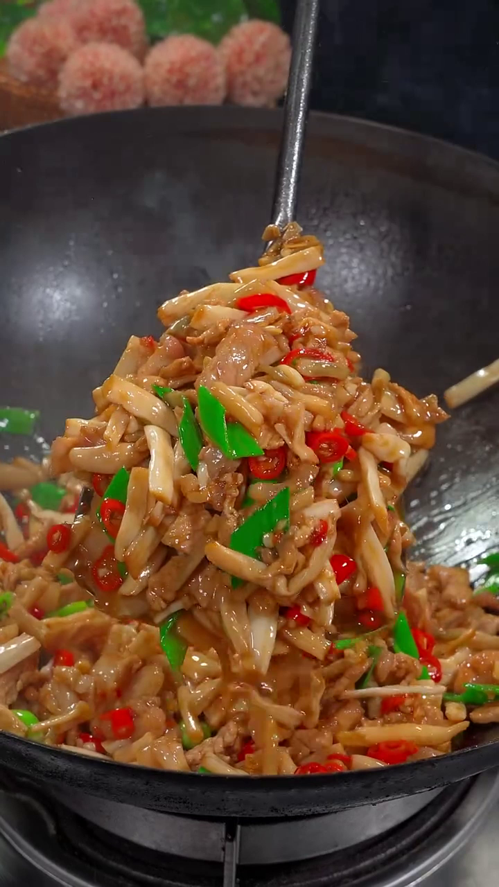 济宁美食:太喜欢这道菜了卜豆角炒肉