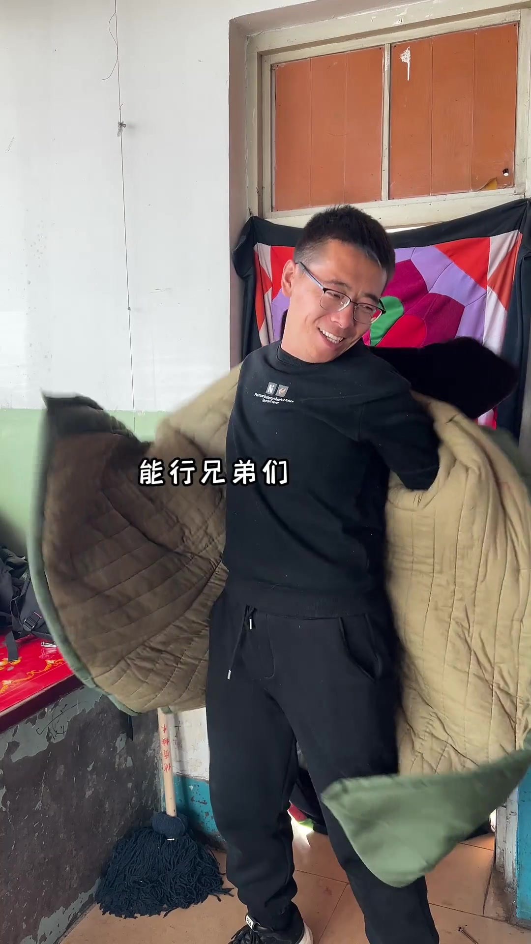 今天跟我学做扒肉条和炸丸子，你们的年夜饭菜单准备的怎么样了