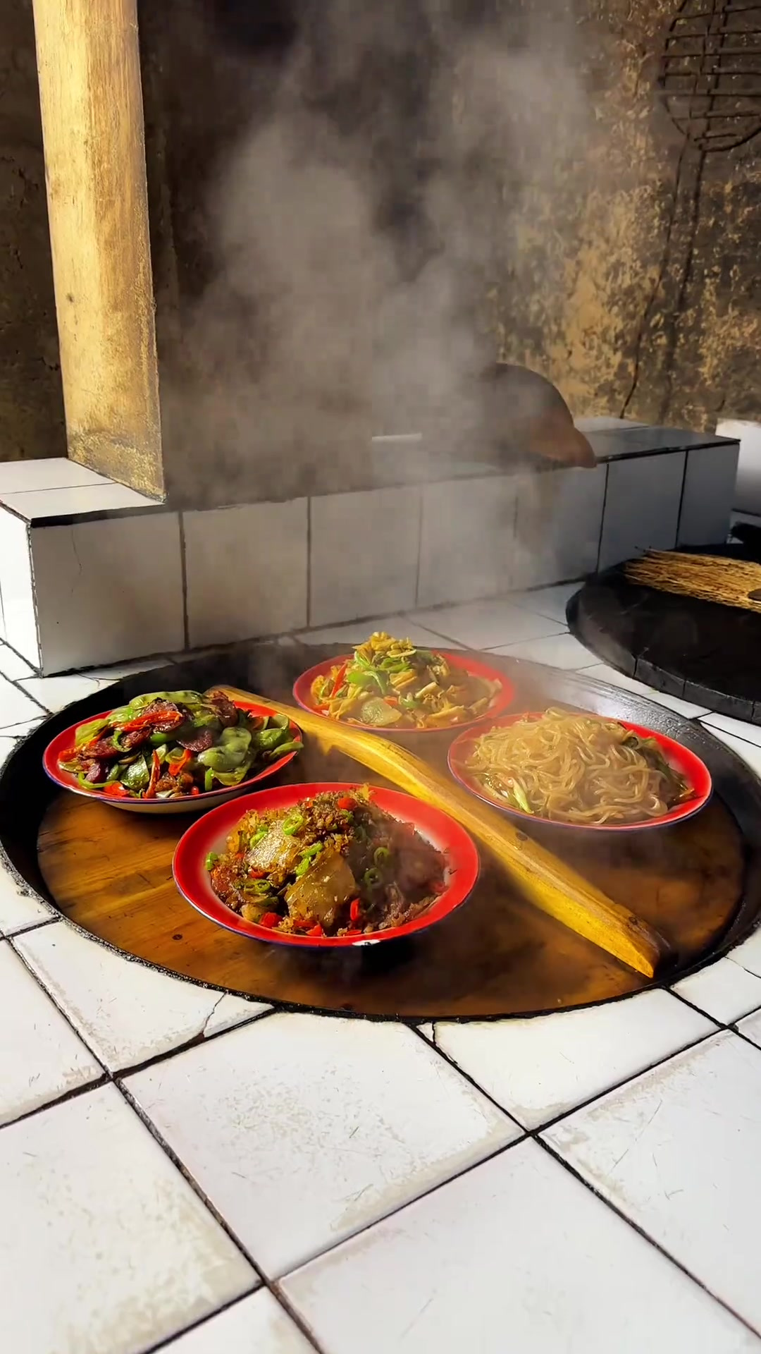 今天炒了几个菜吃米饭，每个菜都特别下饭