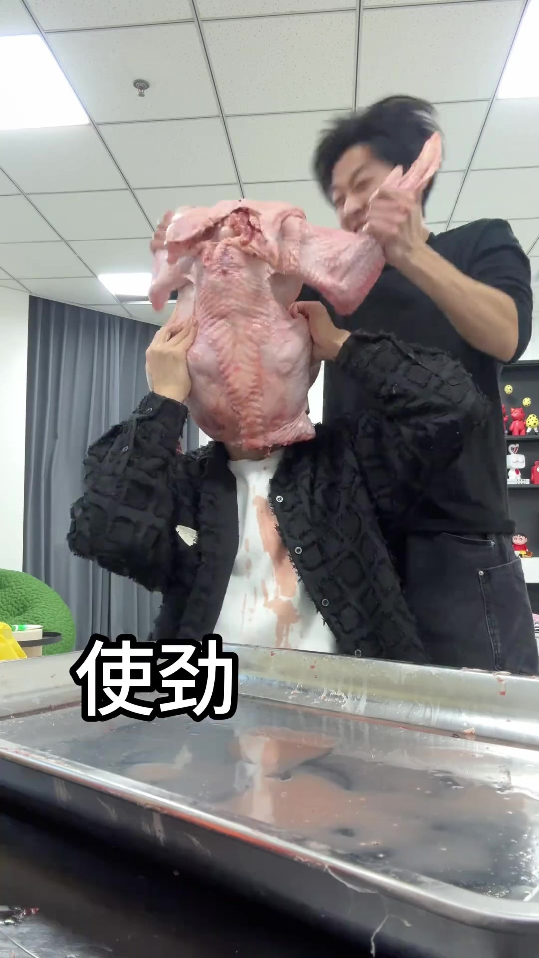 家人们也是做上鸡了，这烤鸡你馋了吗