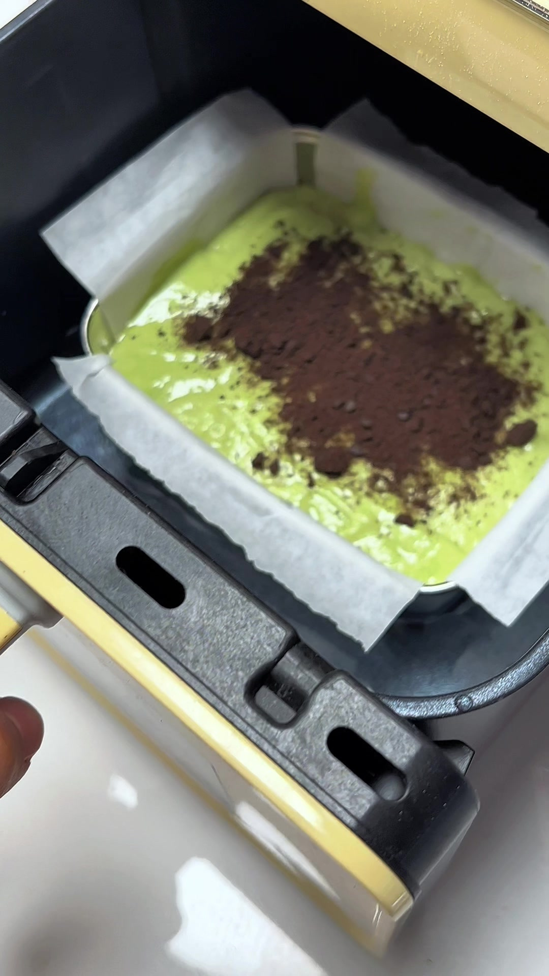 离开空气炸锅，还有谁能懂自律人吃蛋糕的快乐