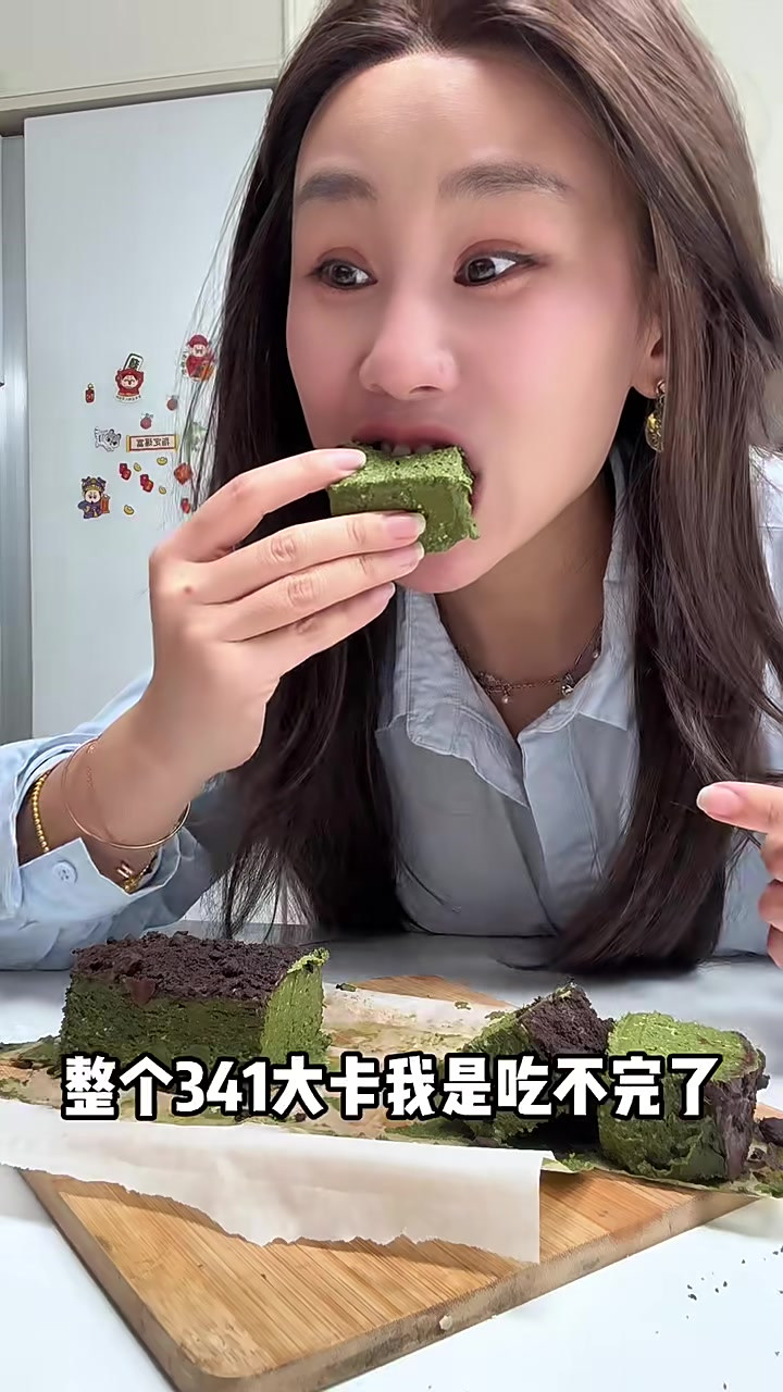 吃得苦中苦，才是抹茶人，复刻脆皮芝士蛋糕