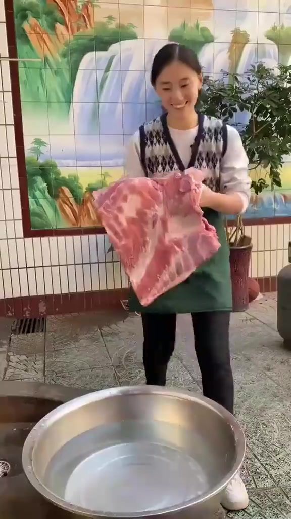 用这个方法做出的肉夹馍、简单又好吃，大人小孩都爱