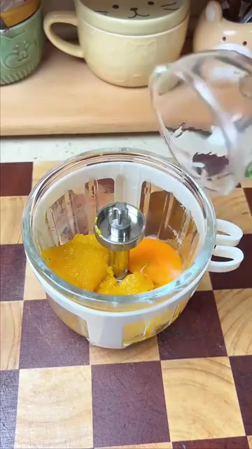 给宝宝来一碗热乎乎的南瓜疙瘩汤,酸甜开胃