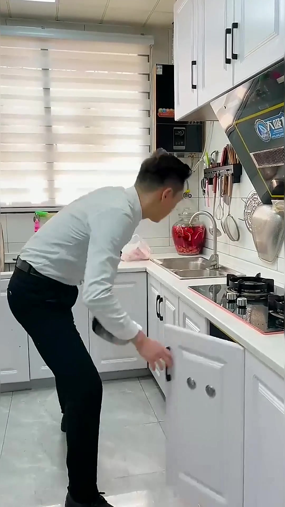 自己做辣子鸡,用料肯定是实实在在的