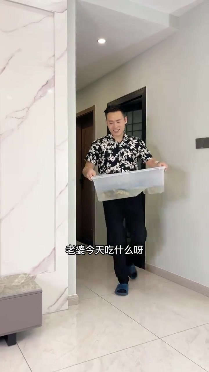 今天在家做了酸辣爽口的柠檬鸡爪