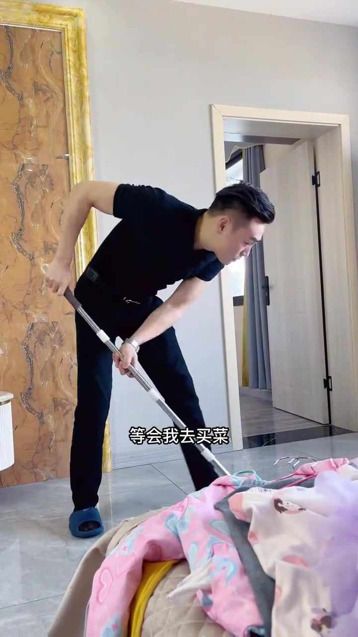 今天在家做的大盘鸡咸鲜味浓，回味无穷，做法简单