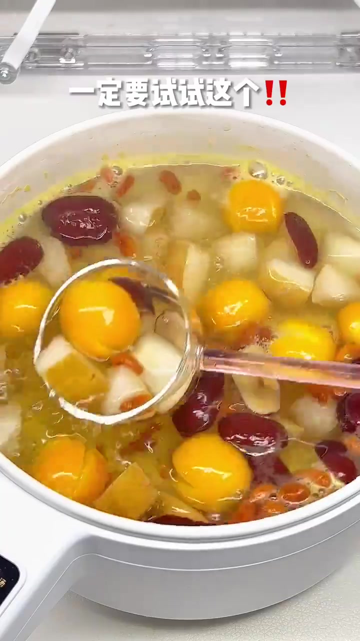 嗓子干痛干咳试试这个超润的金桔雪梨汤