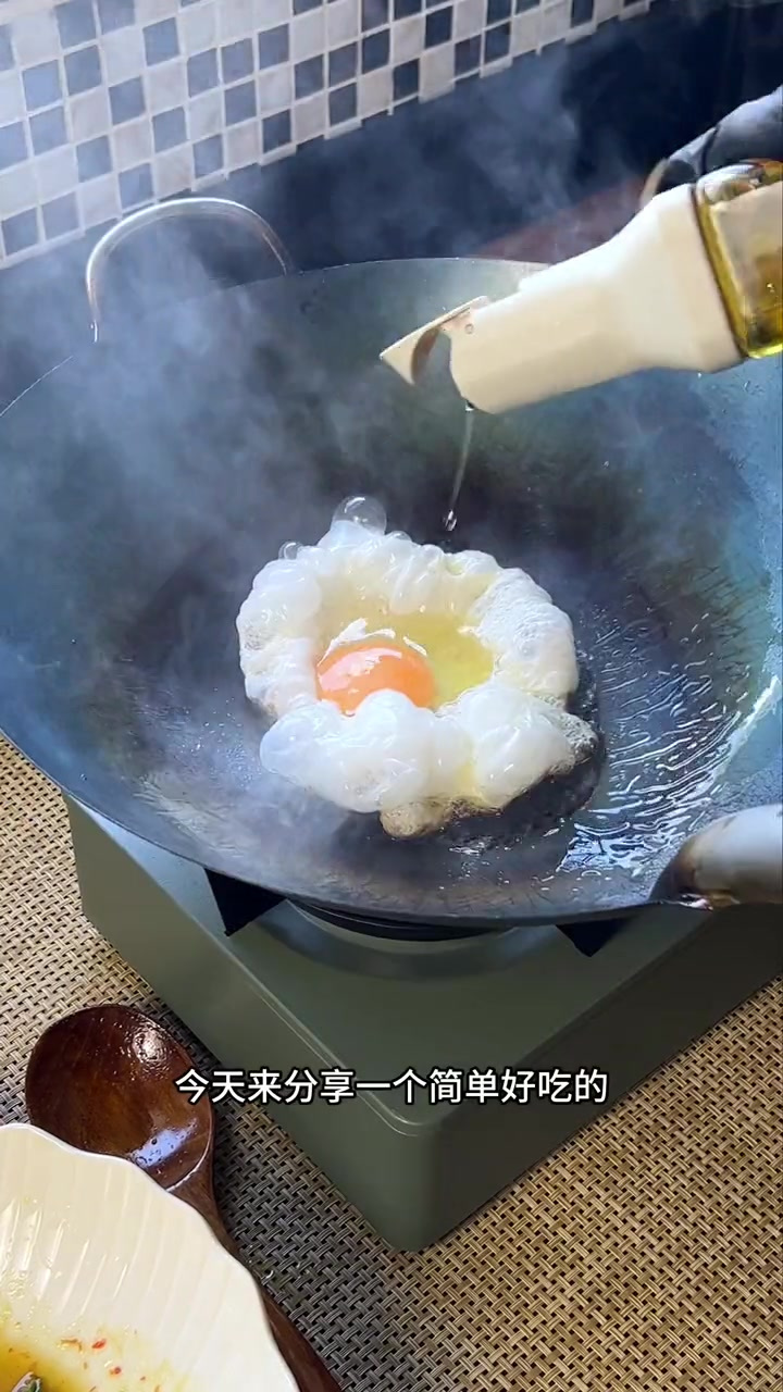 跟大家分享了泰式炸荷包蛋的做法,大家会嫌我啰嗦吗