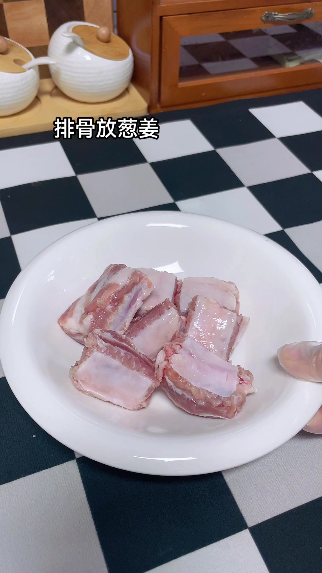 山药蒸排骨,懒妈在家 给2岁+小朋友午餐做了啥