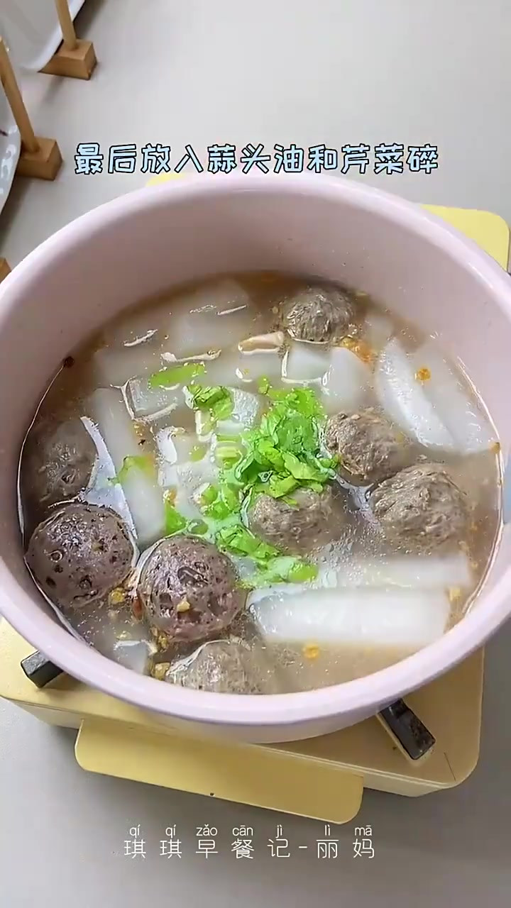 牛肉炒河粉，一日三餐不能马虎～