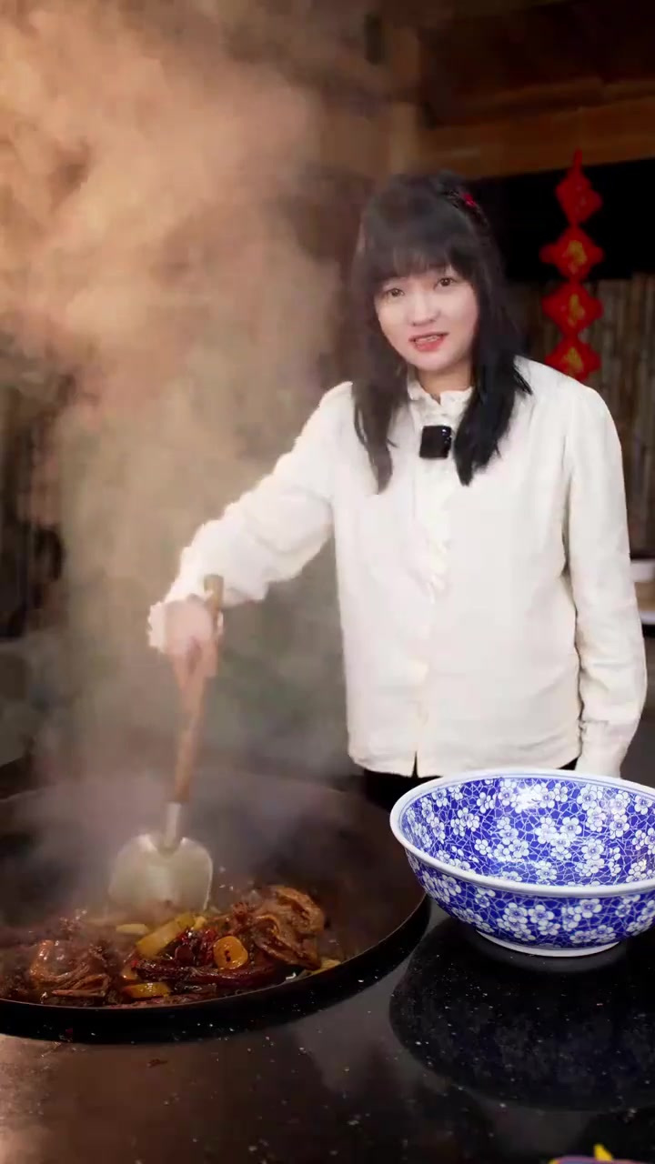 连厨渣都很难翻车的周黑鸭卤味，真的很简单