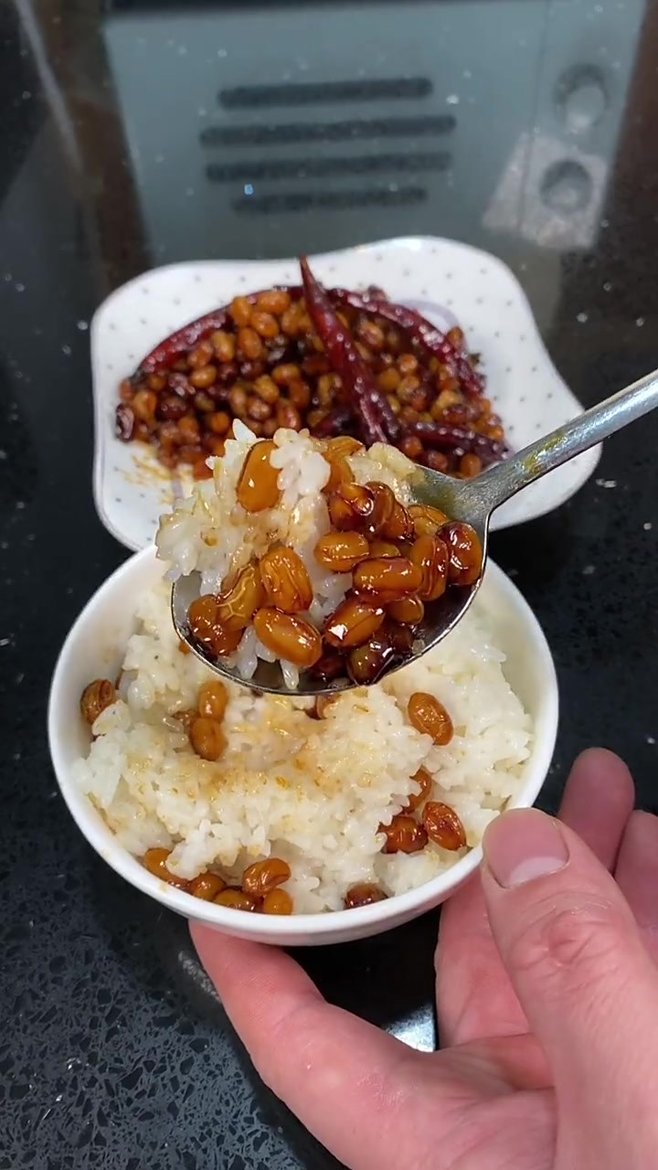 没有油烟的下饭小菜，朝鲜族酱黄豆，赶紧学起来做了吃吧