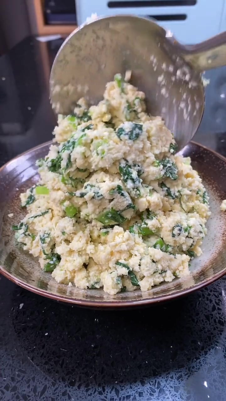 小豆腐营养美味，做法简单，快快学了做吧