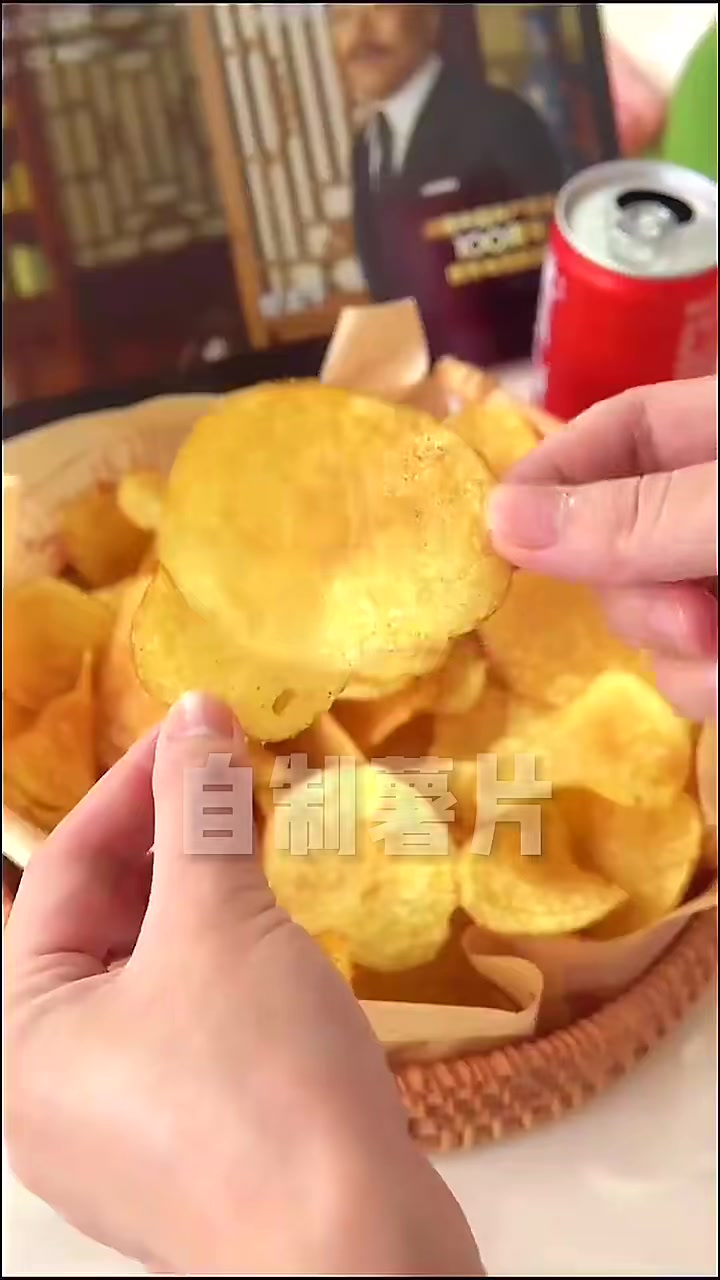 土豆的花样吃法,两块钱自制一大包薯片