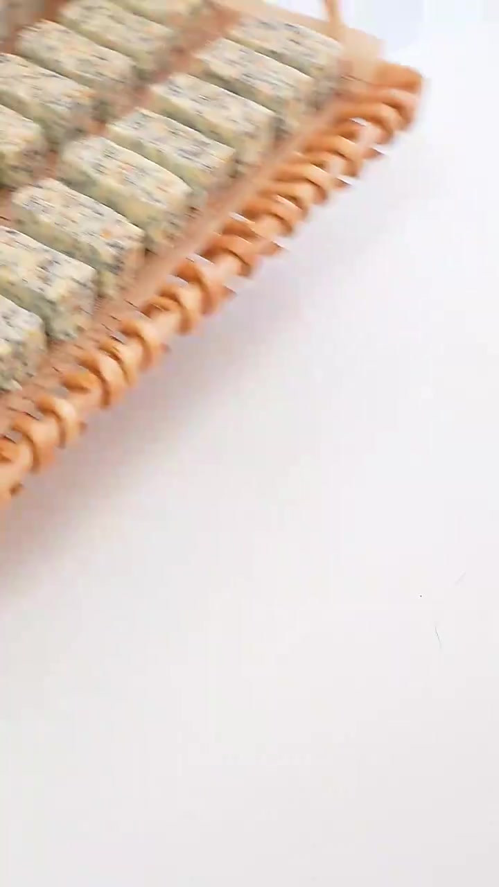 花生芝麻牛轧糖复刻小时候的味道