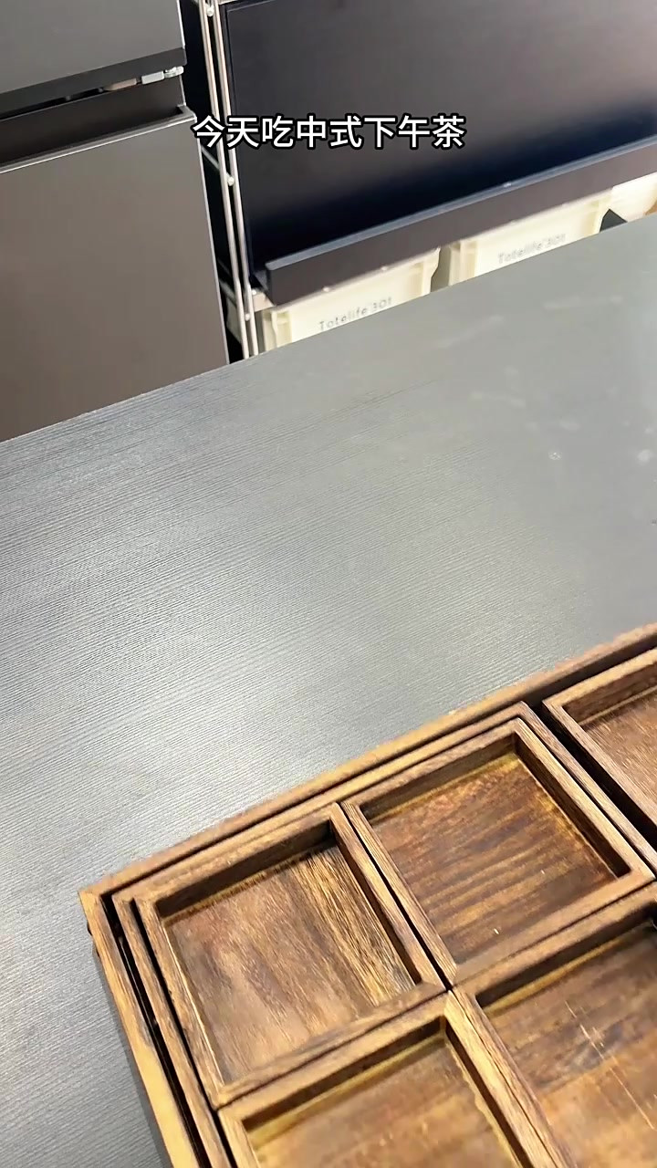 沉浸式中式下午茶，品鱼子酱月饼