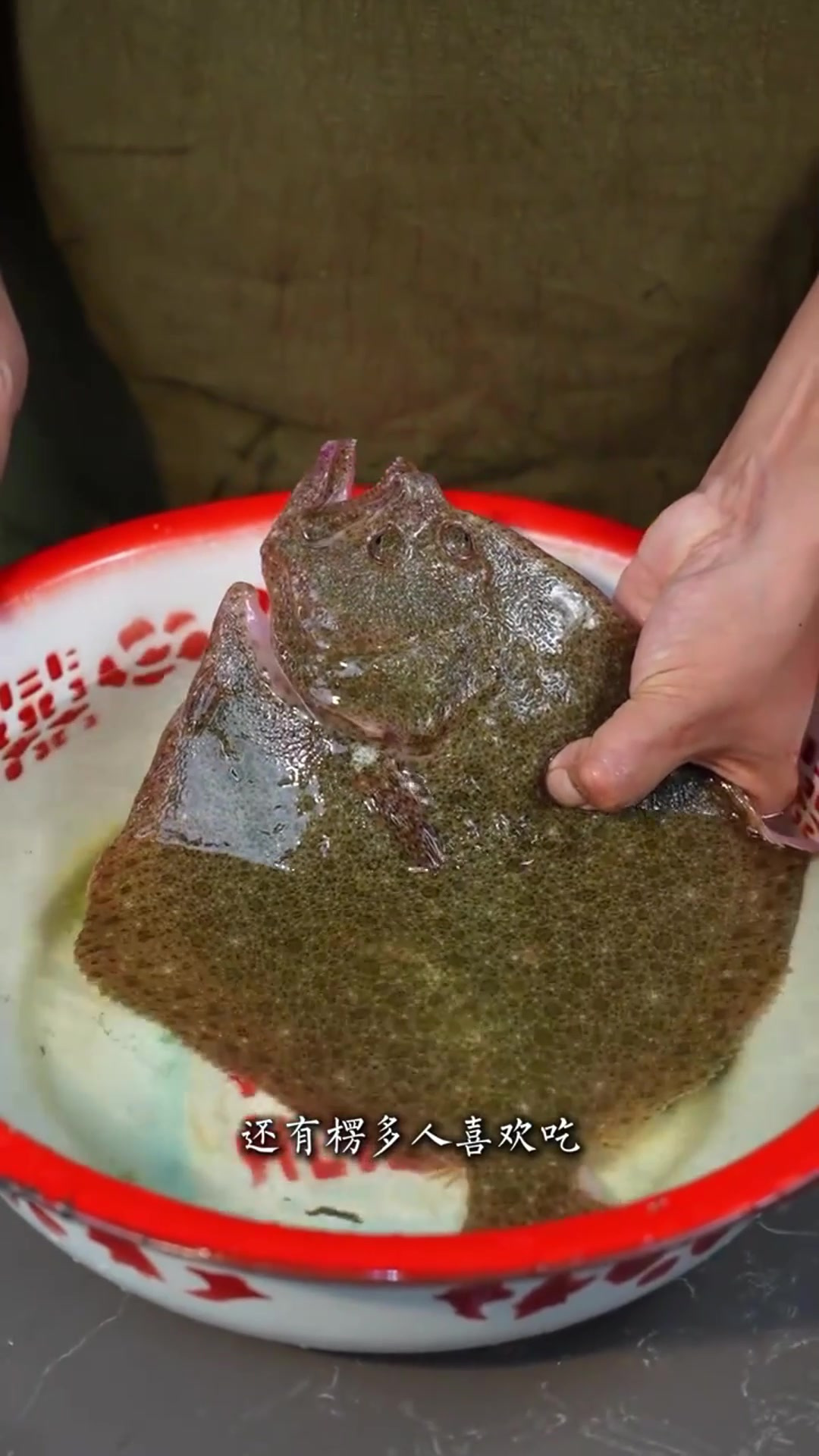 清蒸多宝鱼的简单做法，非常嫩