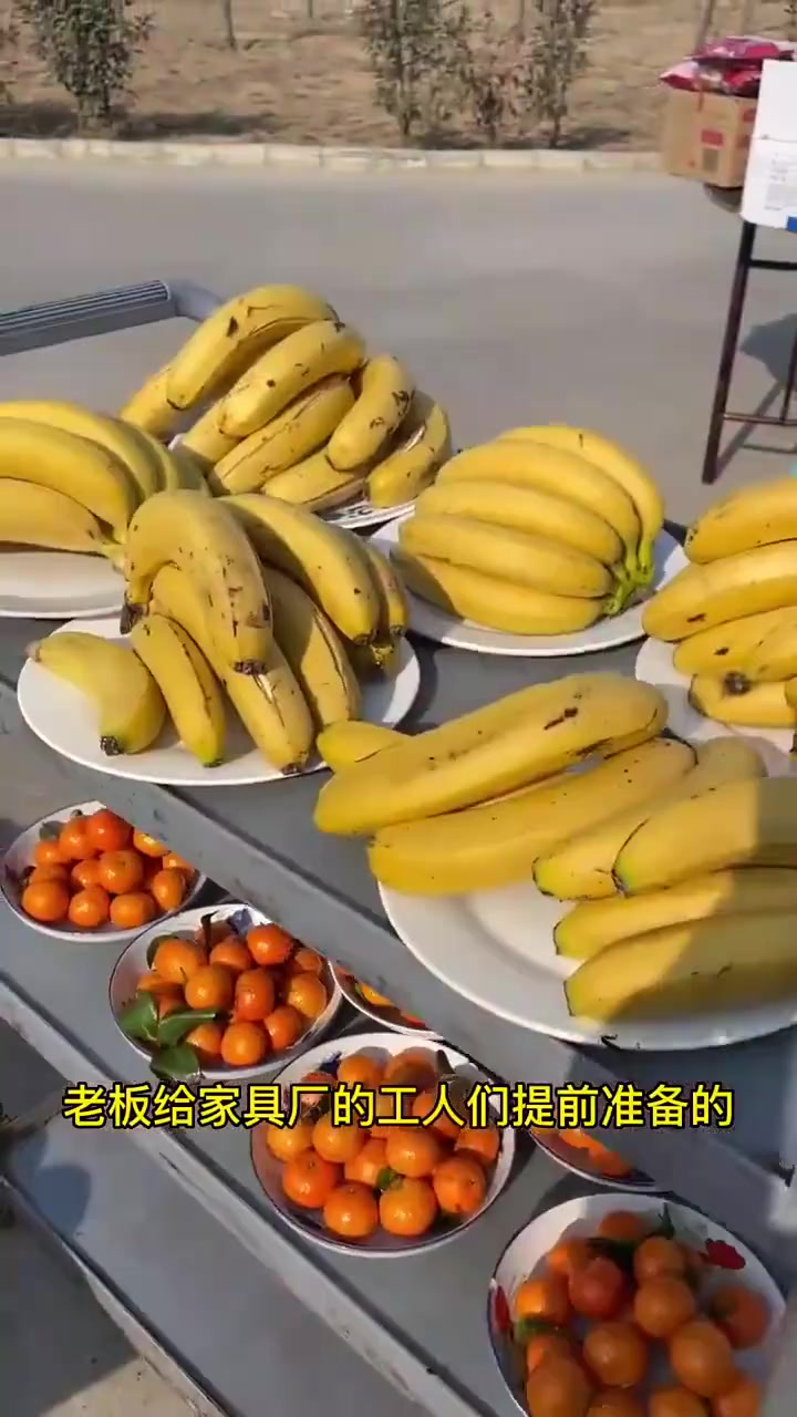 家具厂包桌聚餐,体验农村大席