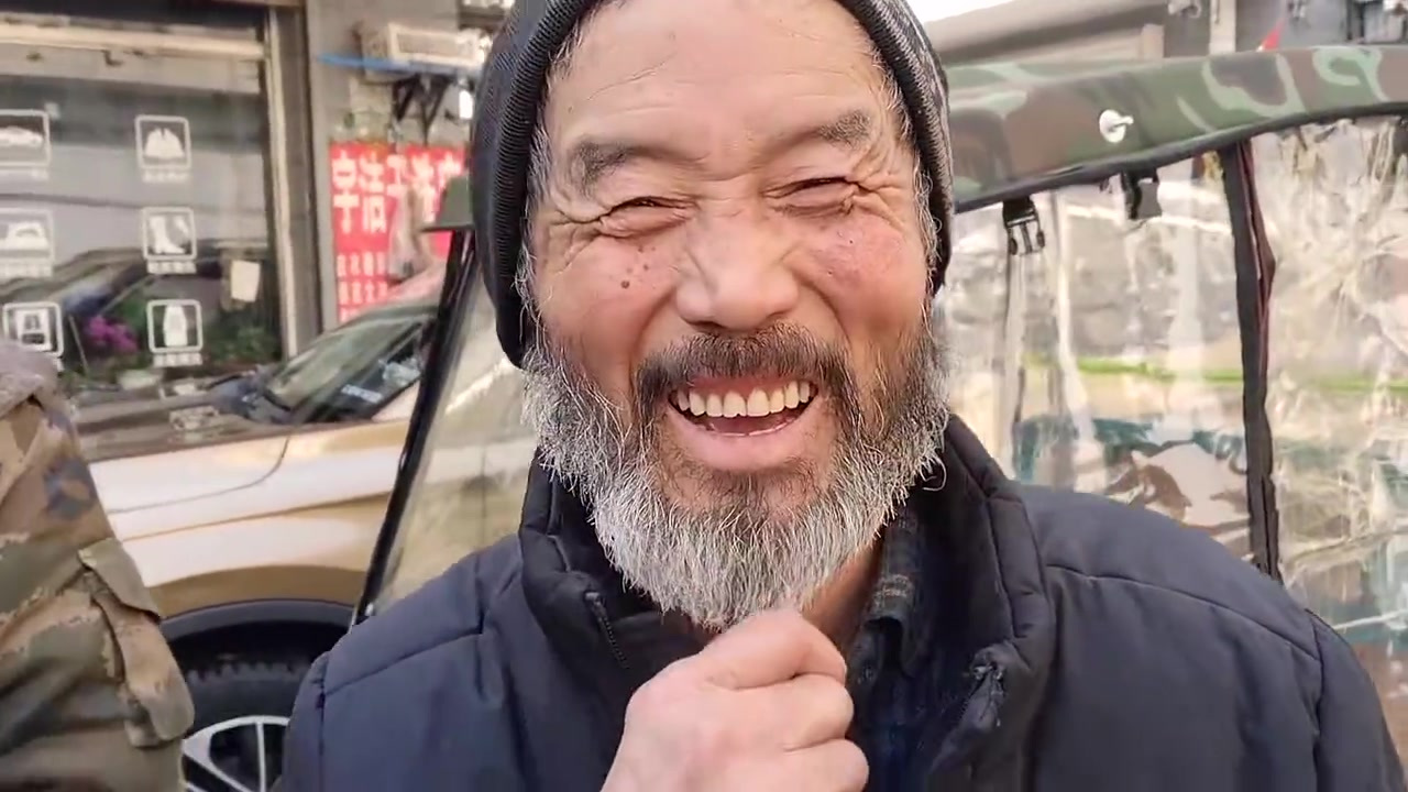 今天老爷子可解馋了吃到马肉了密山老铁很多还不知道吧