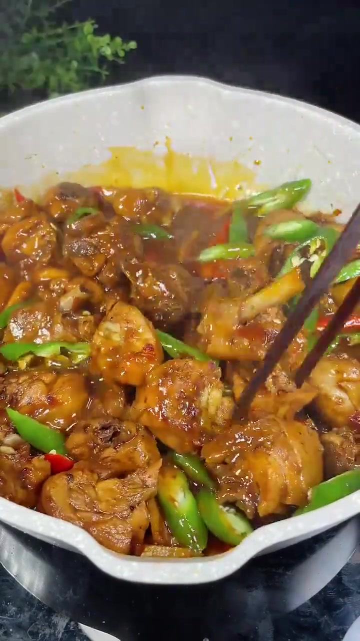 整个硬菜,火锅鸡