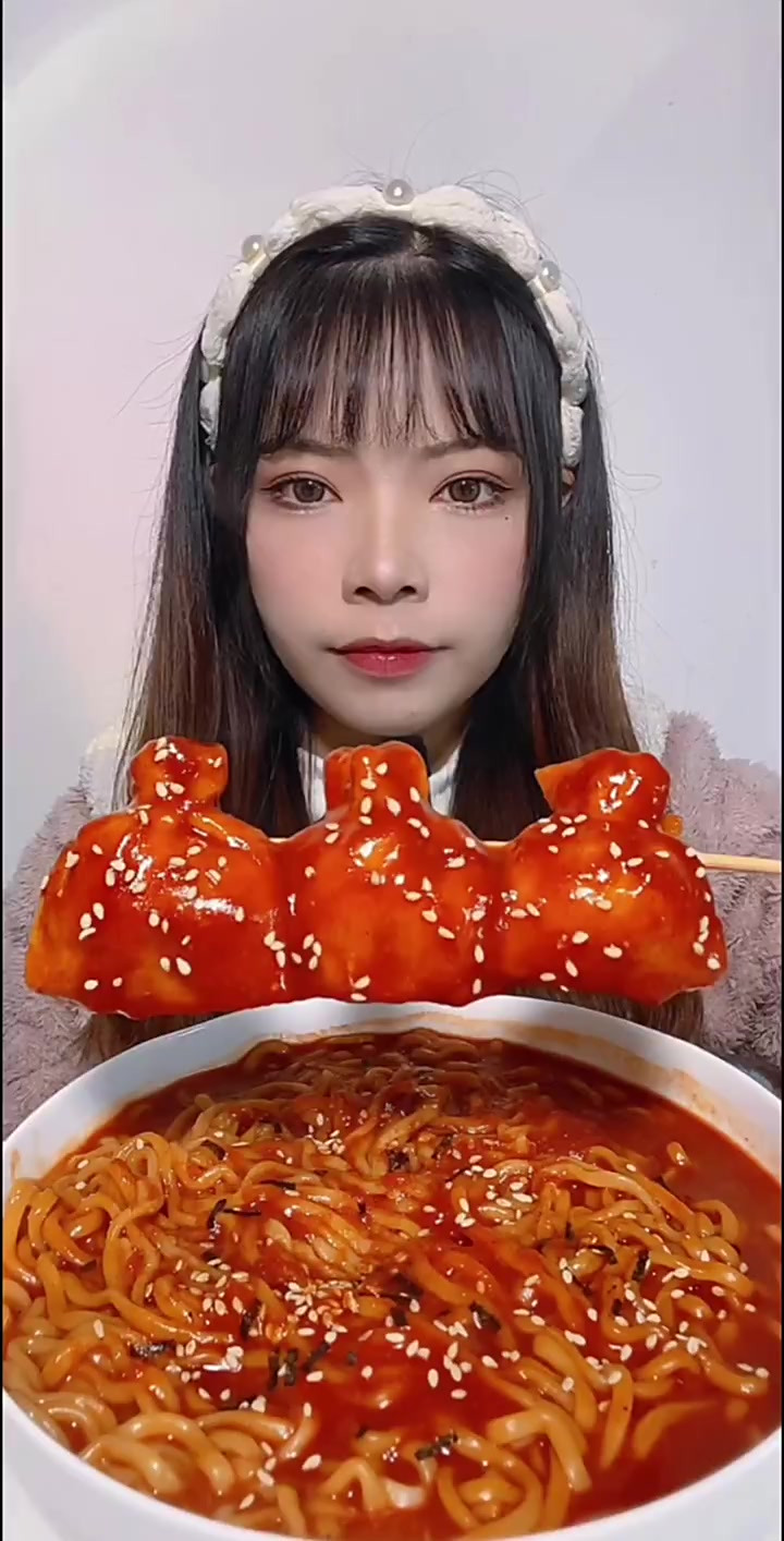 福袋火鸡面，辣度出乎意料的啊