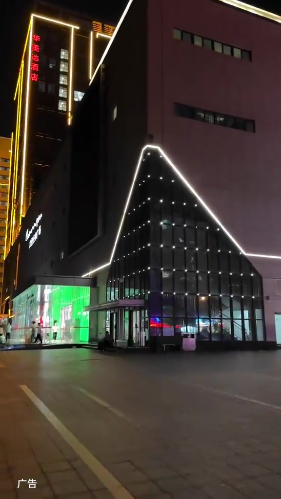 早八人逛超市必须买的面包,小白心里软好吃又饱腹!