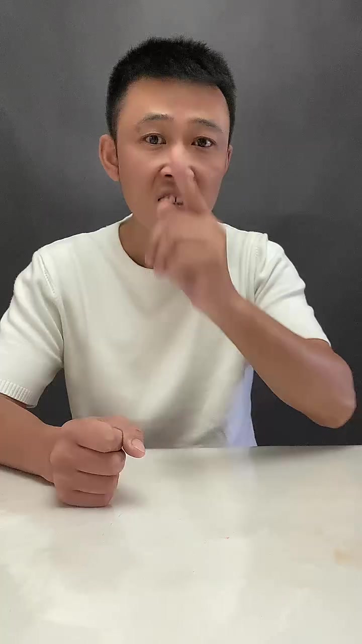 穿上这个鲨鱼芭比裤真能显高显瘦显腿长吗