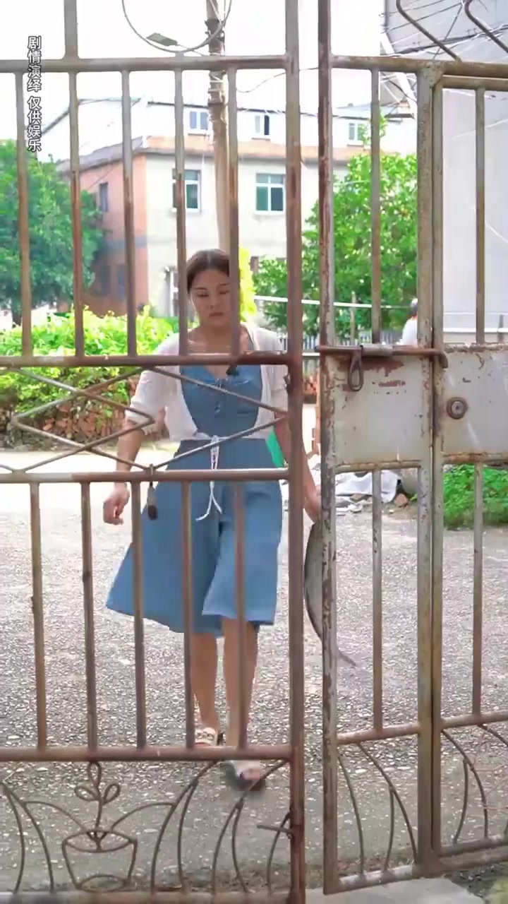 生活中难免会有误会，不要急着去辩解