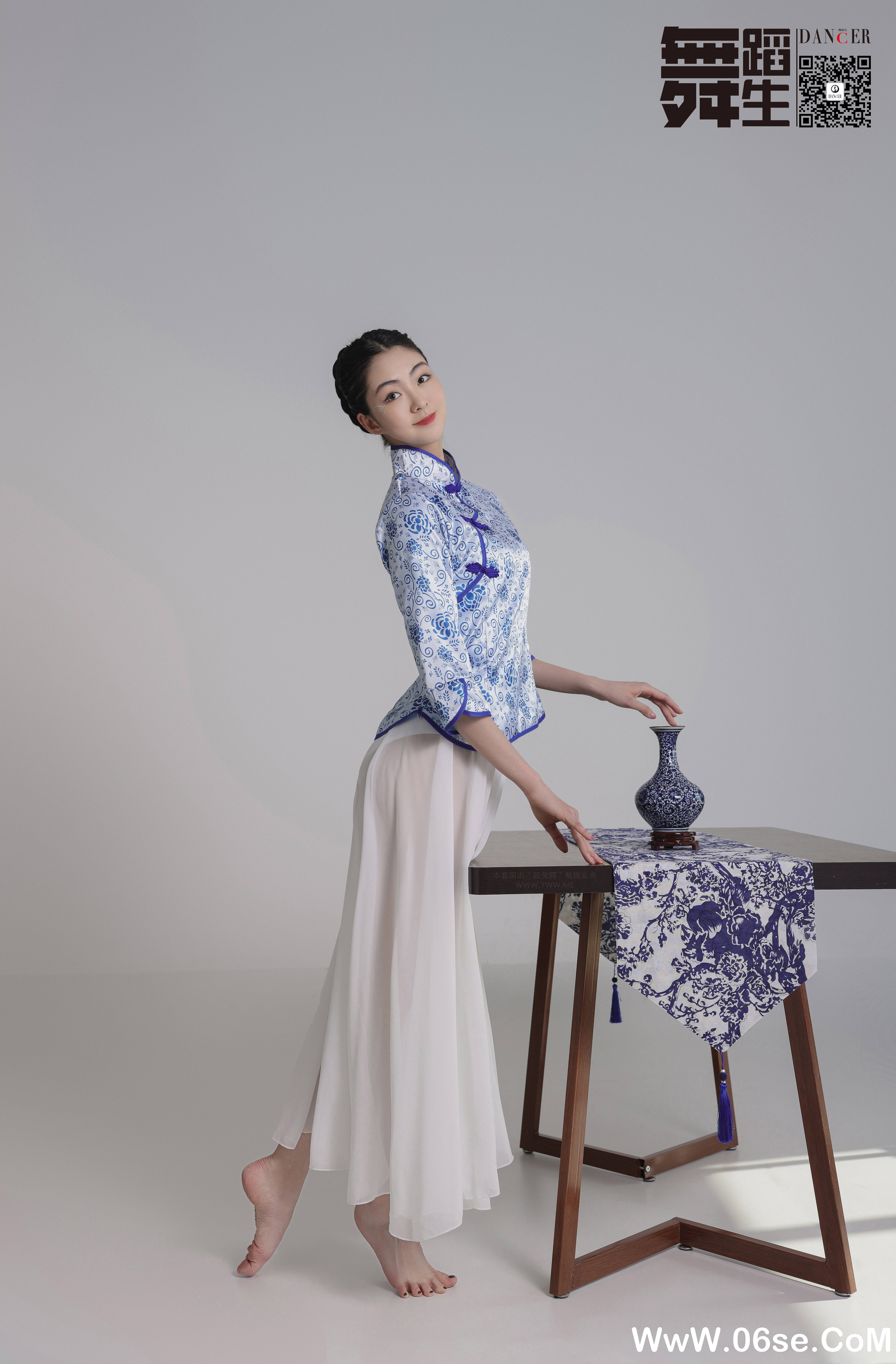图片[29]-[GALLI嘉丽]舞蹈生日记 104 – 青花瓷 韩玉彤[43P397M]-六色网