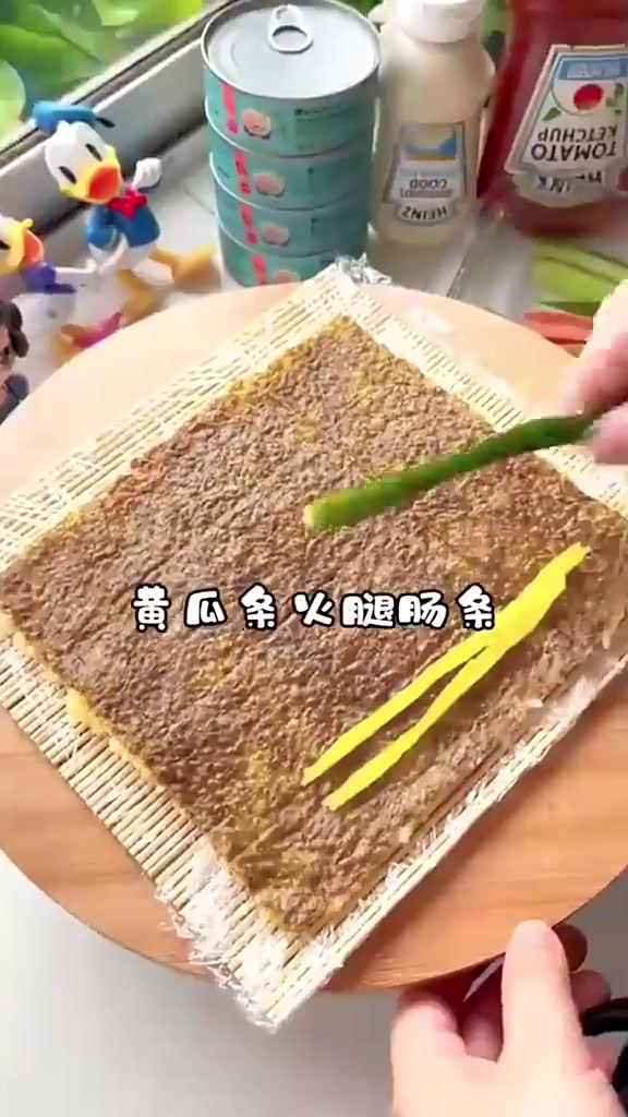 给女儿做卡通寿司卷，你们觉得样子如何